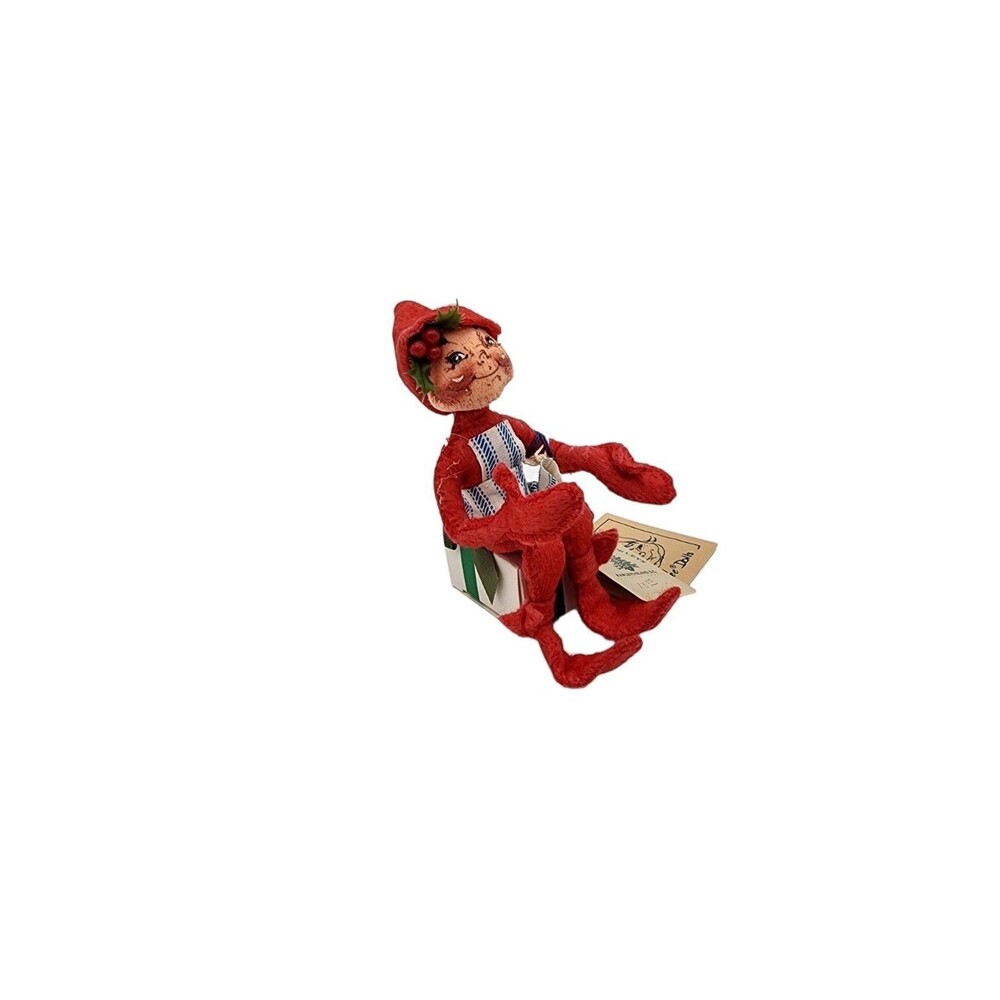 Vintage 1991 Annalee Red Christmas Elf Doll 10" Posable On Gift Box Tags 735